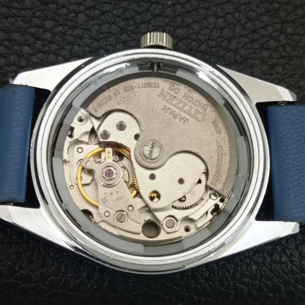 Vintage 1973 Citizen Automatic Mens Silver Watch W/daydate & Blue accents